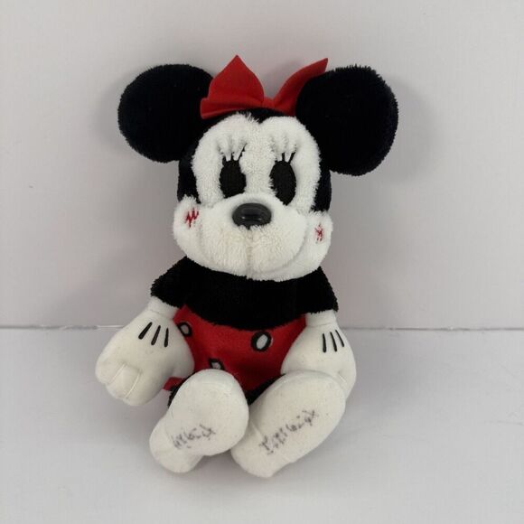 Disney Other - Minnie Mouse B0112 Disney SEGA Plush 8" Stuffed Toy Doll Japan Writing On Feet